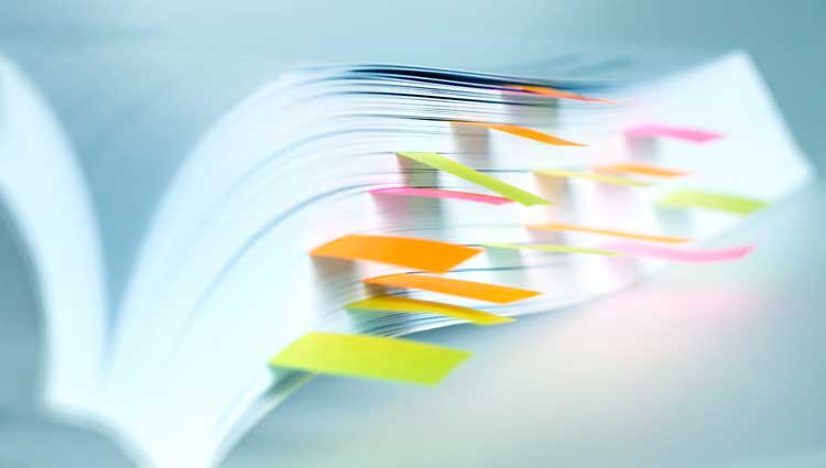 An image of a guide book showing key reasons to have a will.