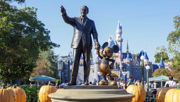An image of Walt Disney showing A Window on Walt's World.